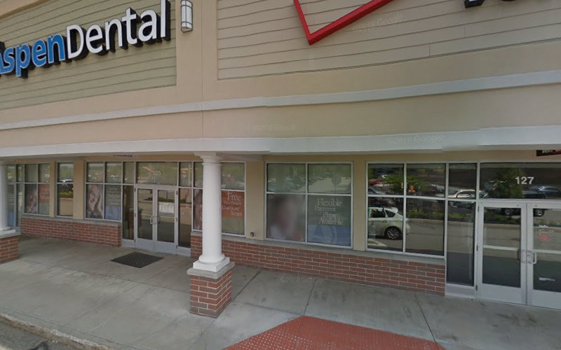 Dr. Kevin Valle, DDS